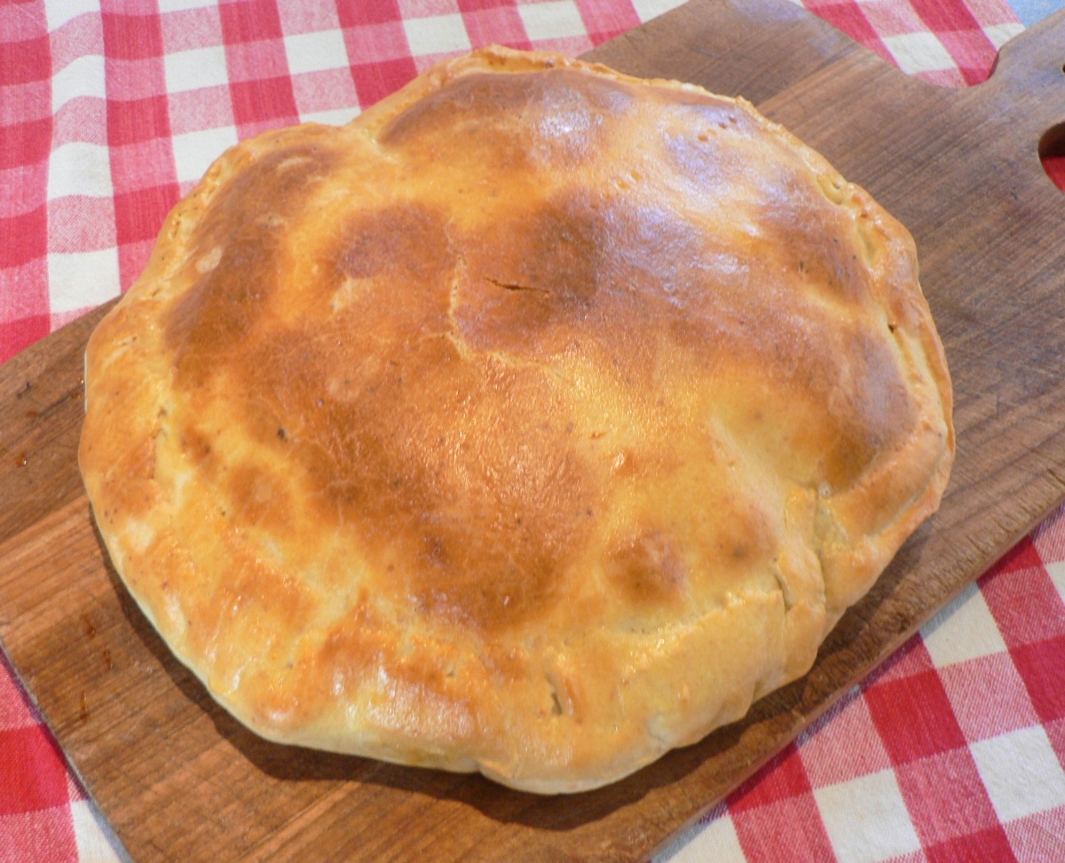 Empanada Gallega (Galician Chicken and Pepper Pie) Recipe