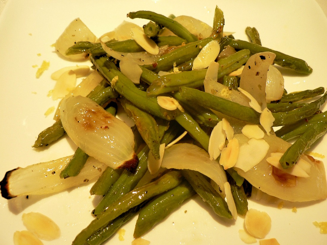 Lemon Roasted Green Beans with Almonds Recipe