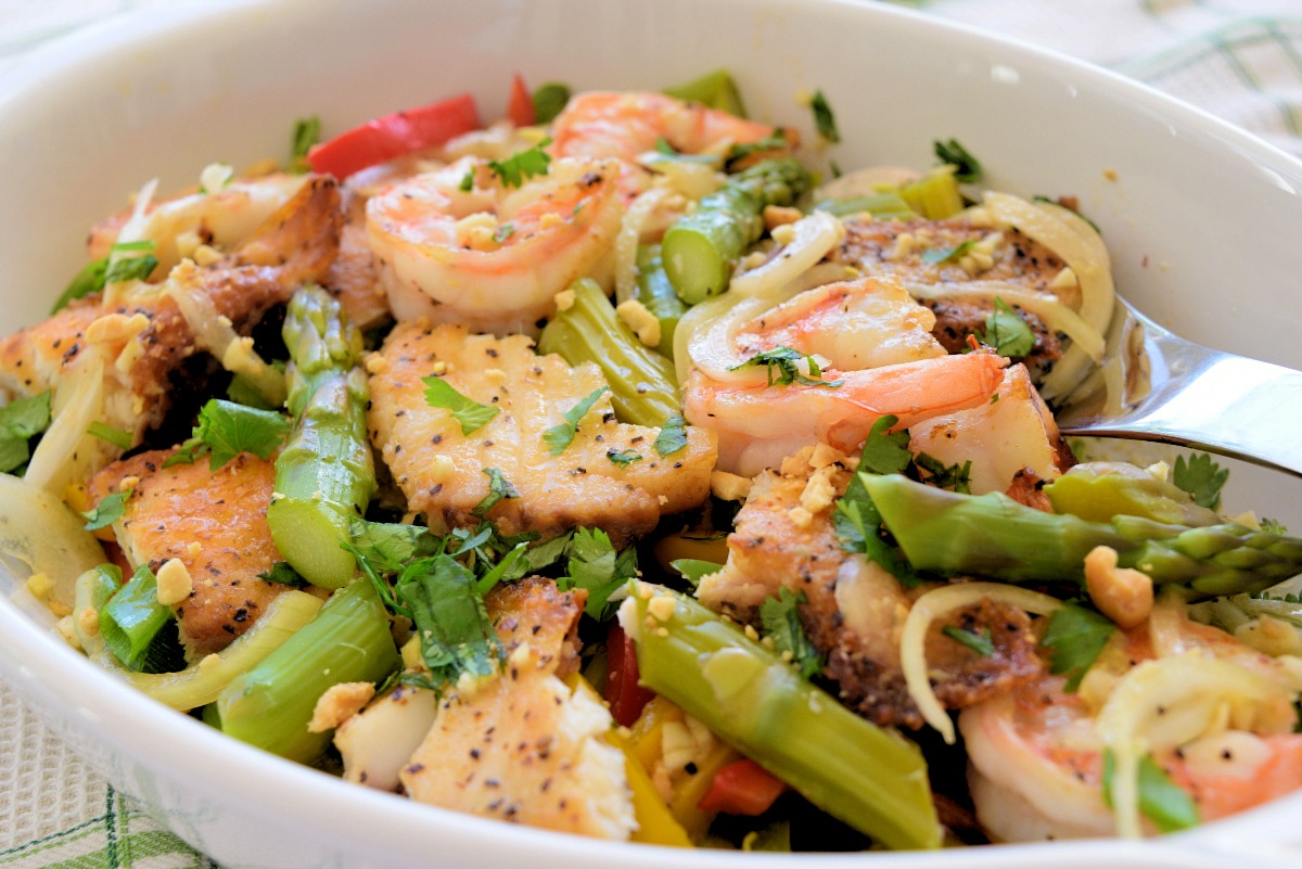 Seafood and Asparagus Salad with Ginger Vinaigrette Recipe