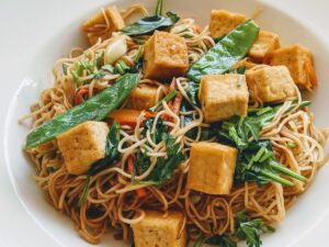 Spicy Pan-fried Noodles with Tofu