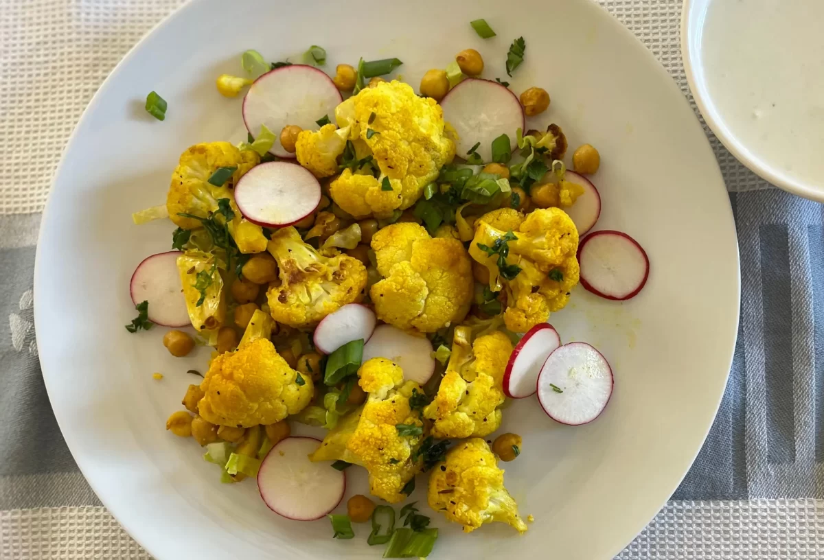 Roasted Cauliflower and Chickpeas with Blue Cheese Dressing