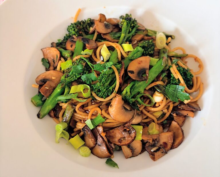 Lo Mein Noodles with Broccolini and Mushrooms